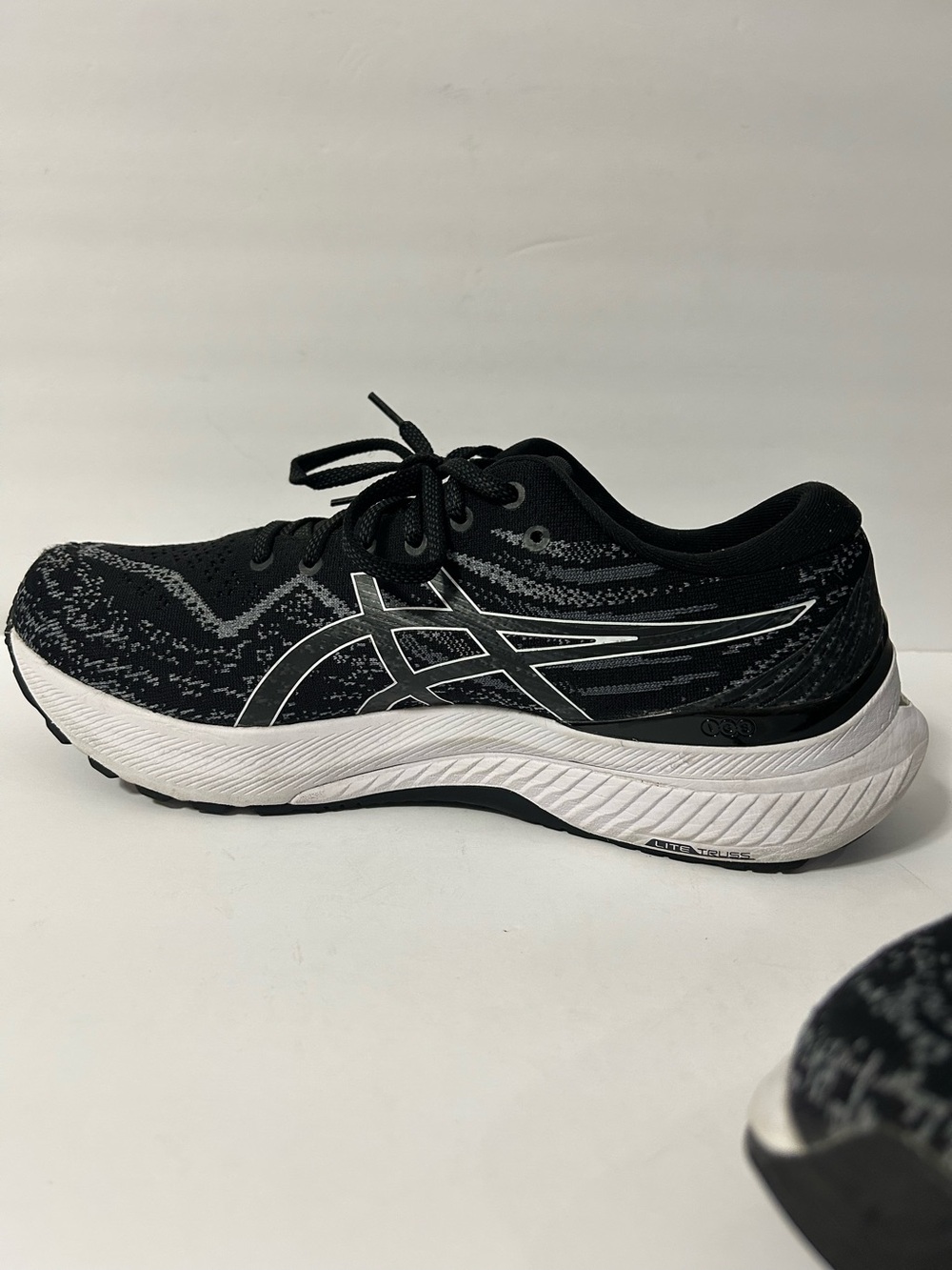 ASICS GEL-Kayano 29 Running Shoes W12 Men 10 Black Cushioned Stability Sneakers - Picture 3 of 11